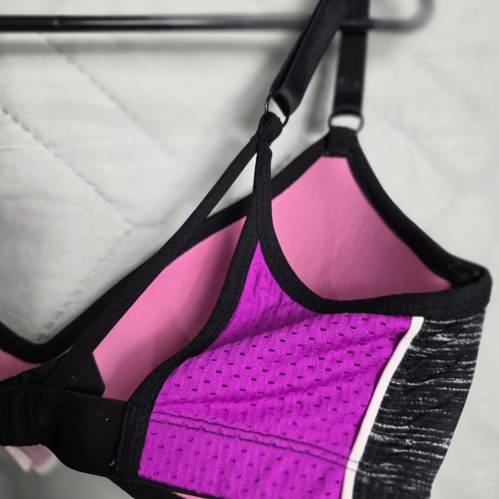 Victoria Secret PINK Scoopneck Underwire Lined  Bra Size 34DD - Picture 3 of 12